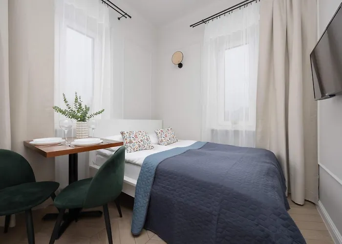 Budget-friendly Mokotow Micro-apartment For 2 Guests In By Renters Daire